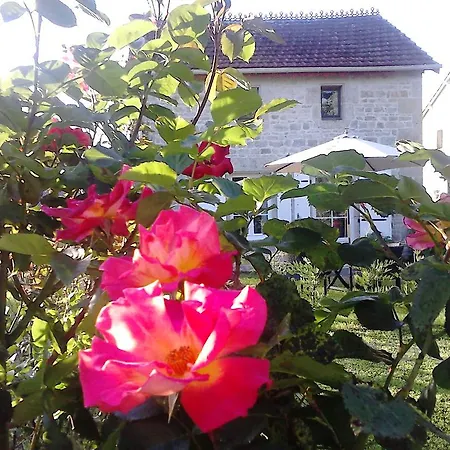 펜션 Les Roses Tremieres *