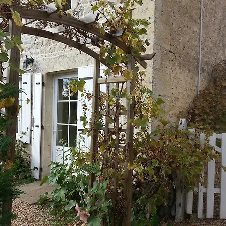 Les Roses Tremieres Ferienhaus